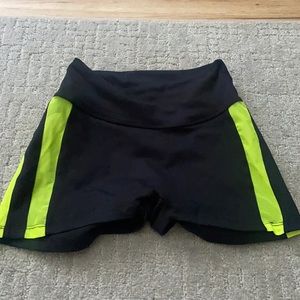 Bombshell sportswear booty shorts